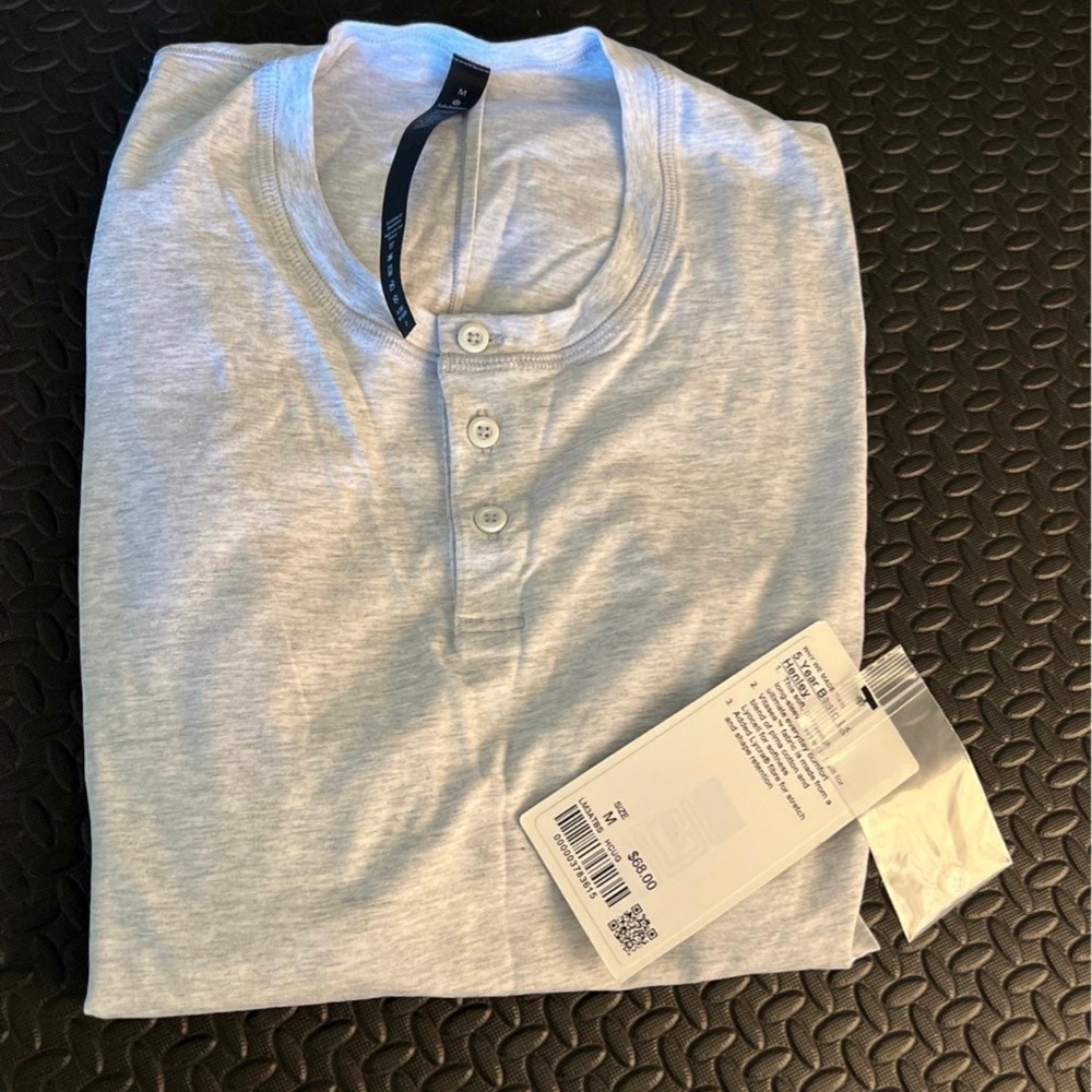 Lululemon 5 Year Basic LS Henley Medium NWT